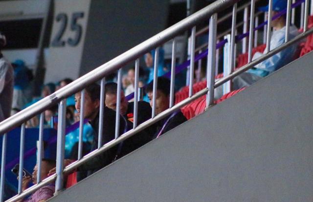 贝博体育-亚运队教练组夜探16强潜在对手 卡巴态度截然不同